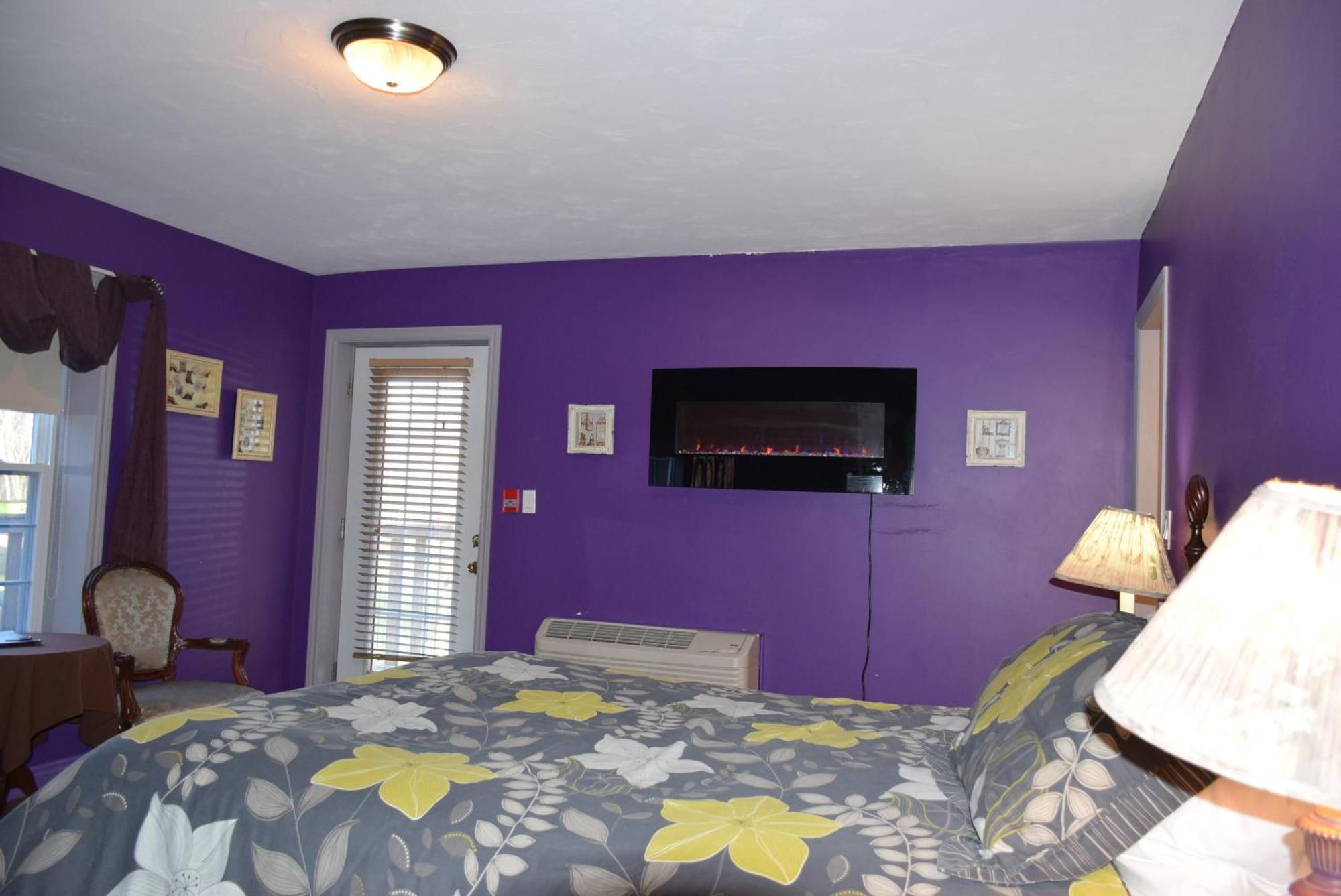 Auberge Wild Rose Inn Moncton Exterior photo