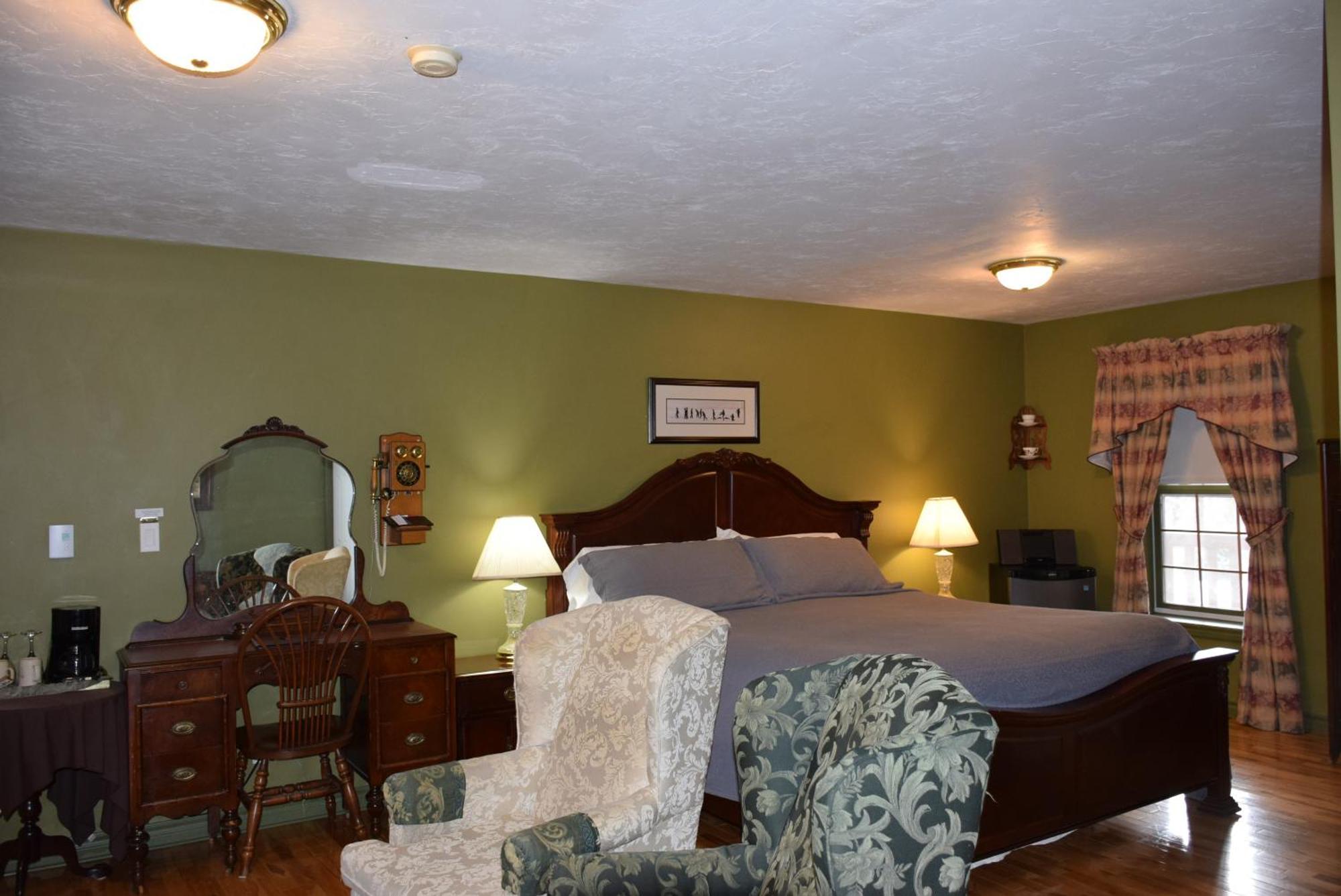 Auberge Wild Rose Inn Moncton Exterior photo