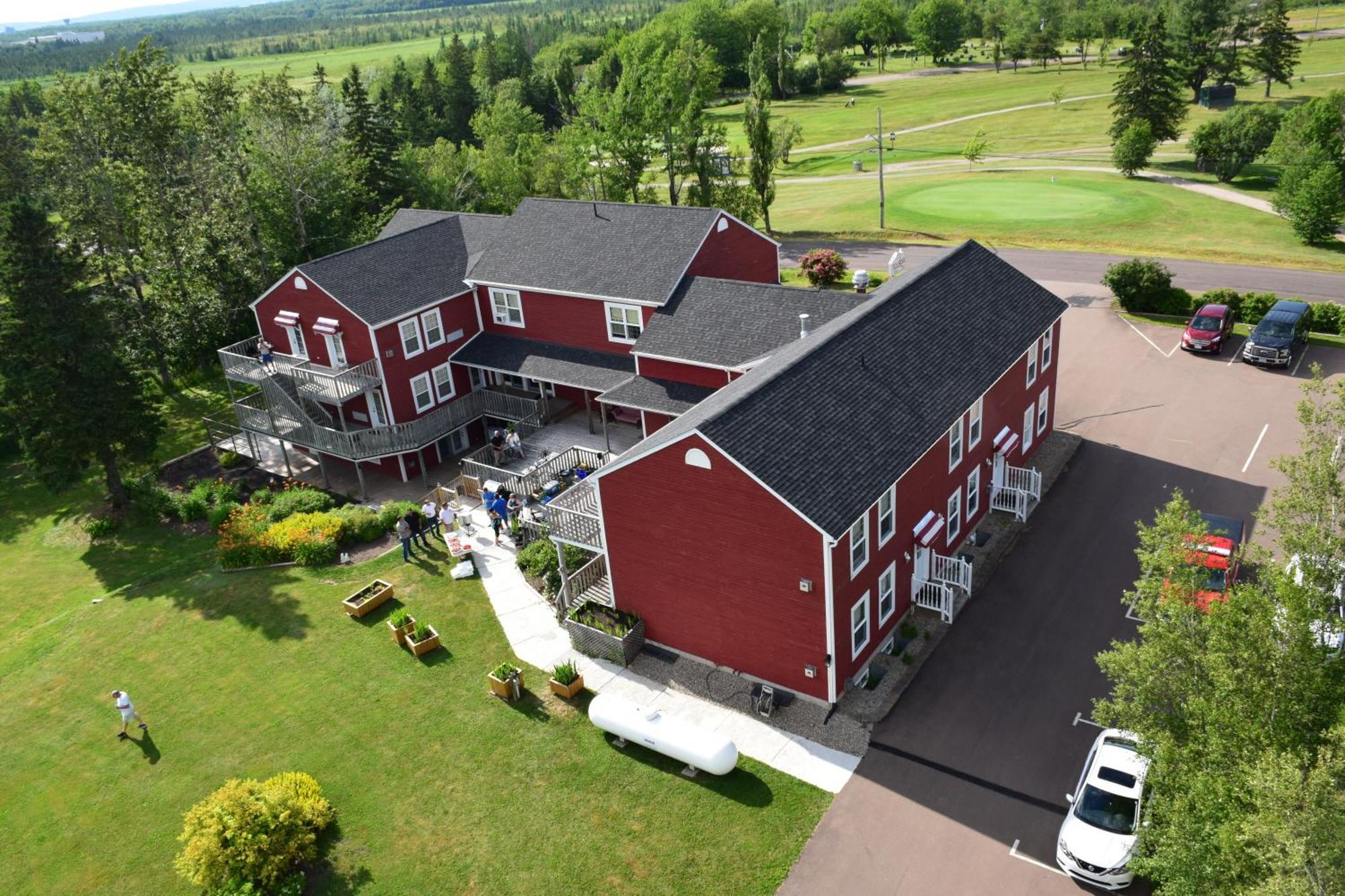 Auberge Wild Rose Inn Moncton Exterior photo